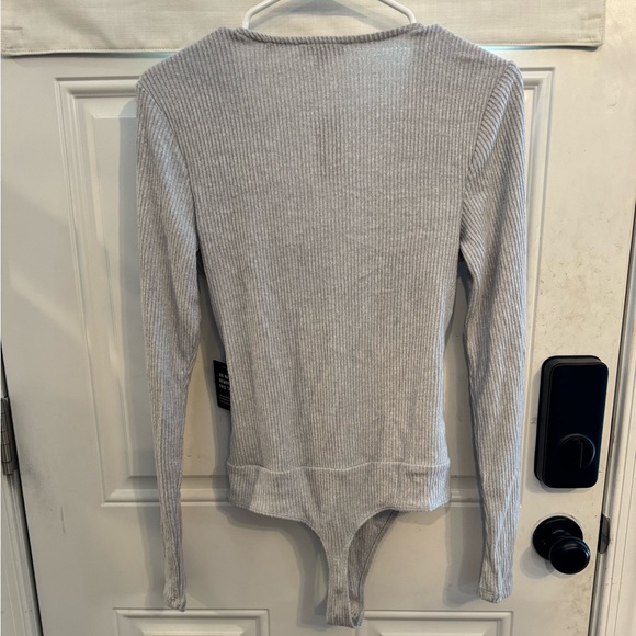 NWT Express Long Sleeve Rib Knit Bodysuit - Picture 2 of 4